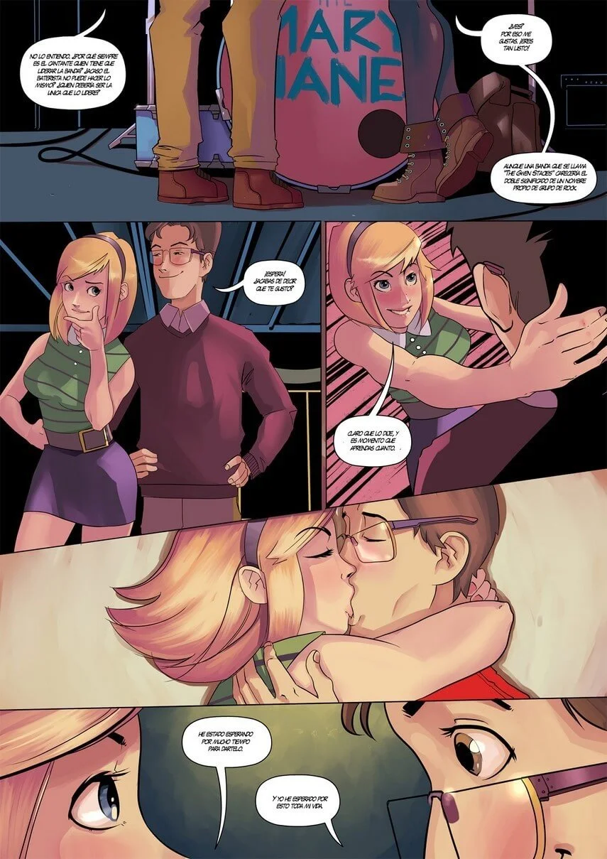 Spider Gwen Porno 004